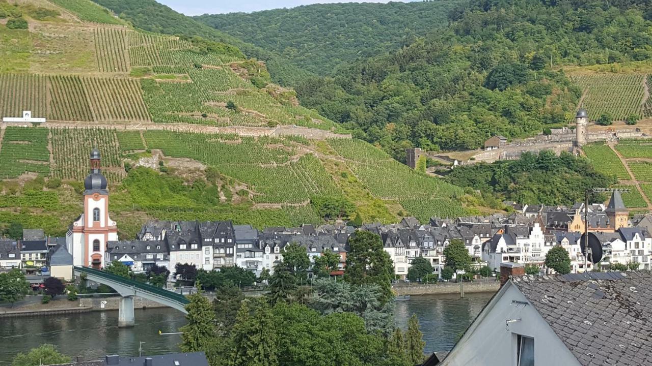 Villa Zur Koenigslay Bullay Exterior foto